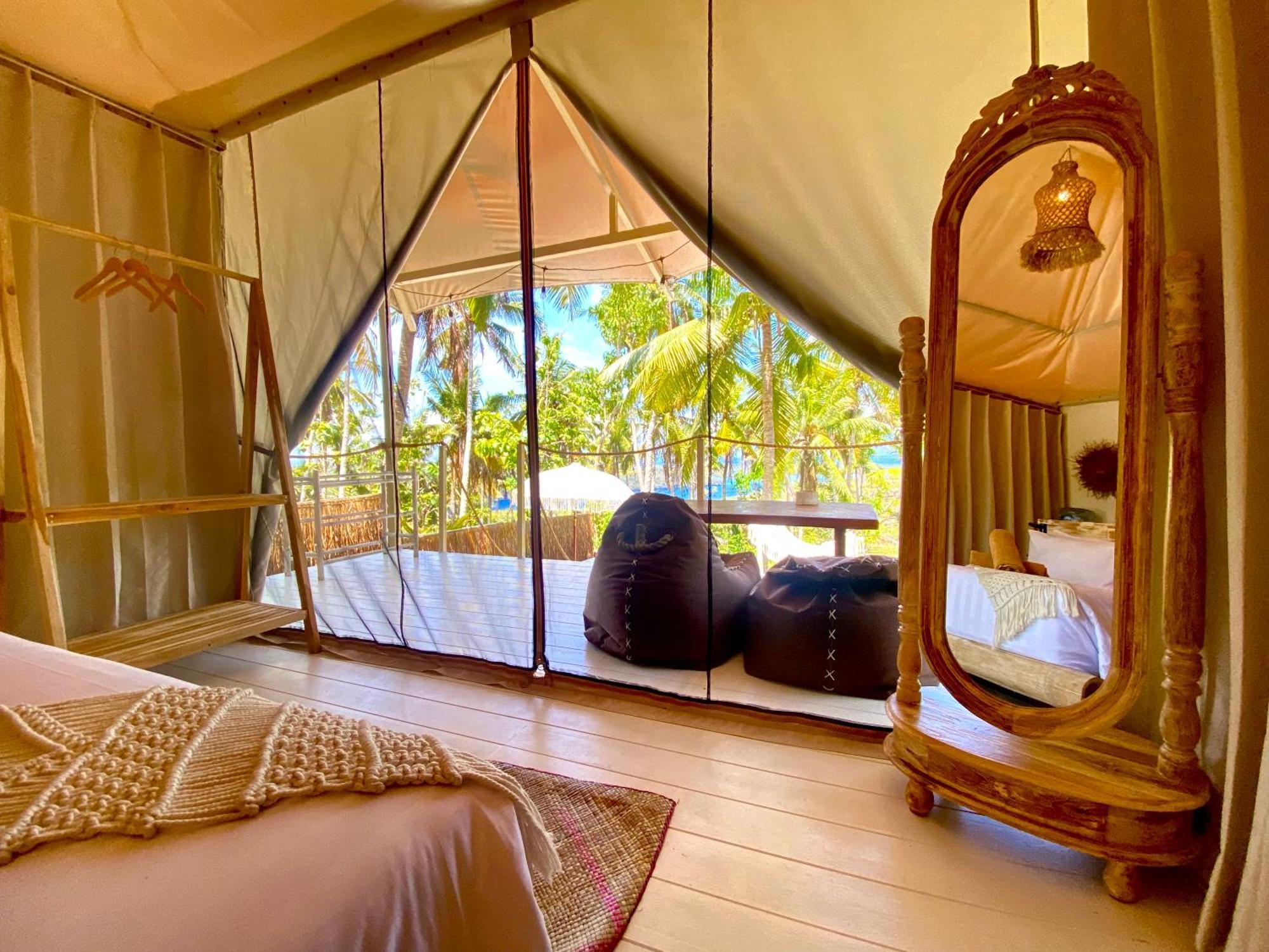 Exotic Private Glamping Hotel Toyapakeh ภายนอก รูปภาพ