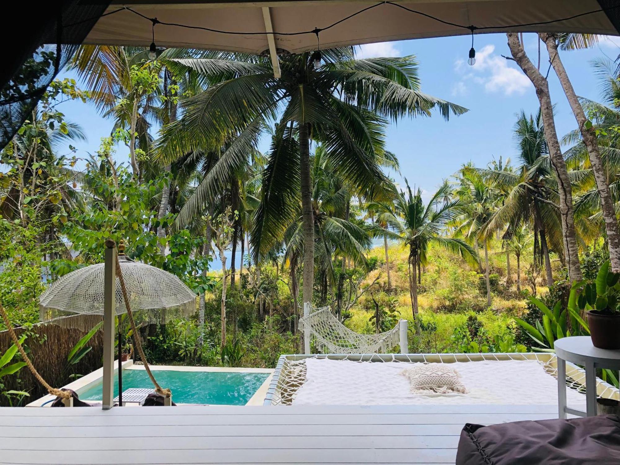 Exotic Private Glamping Hotel Toyapakeh ภายนอก รูปภาพ